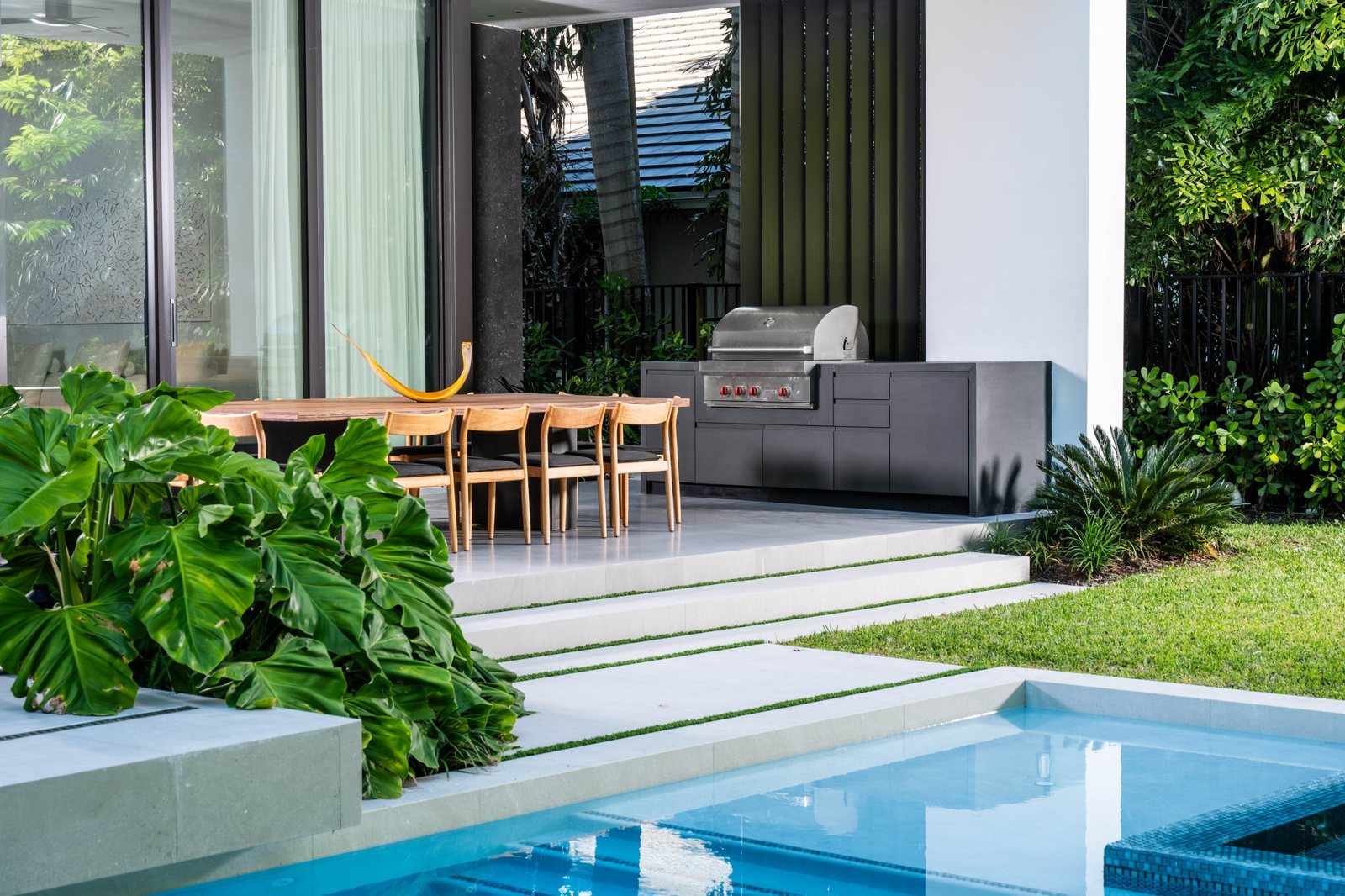 Palm grove house, photographed by Re-Capture
