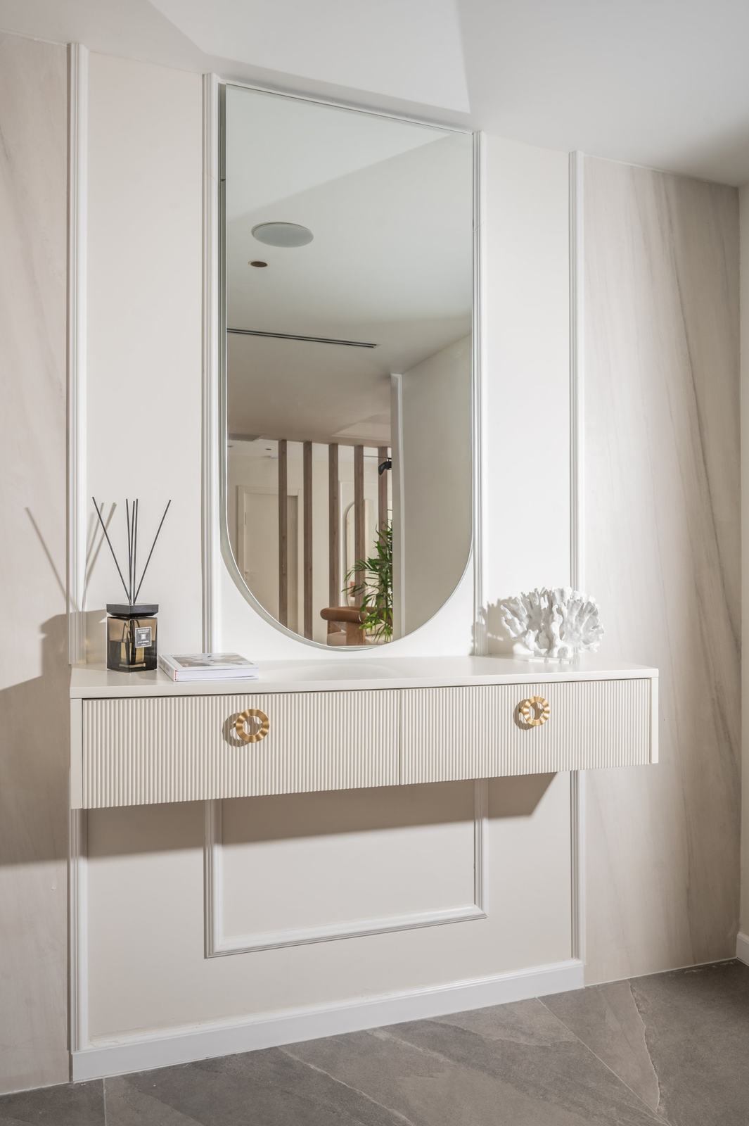 Aesthetic clinic, photographed by Re-Capture