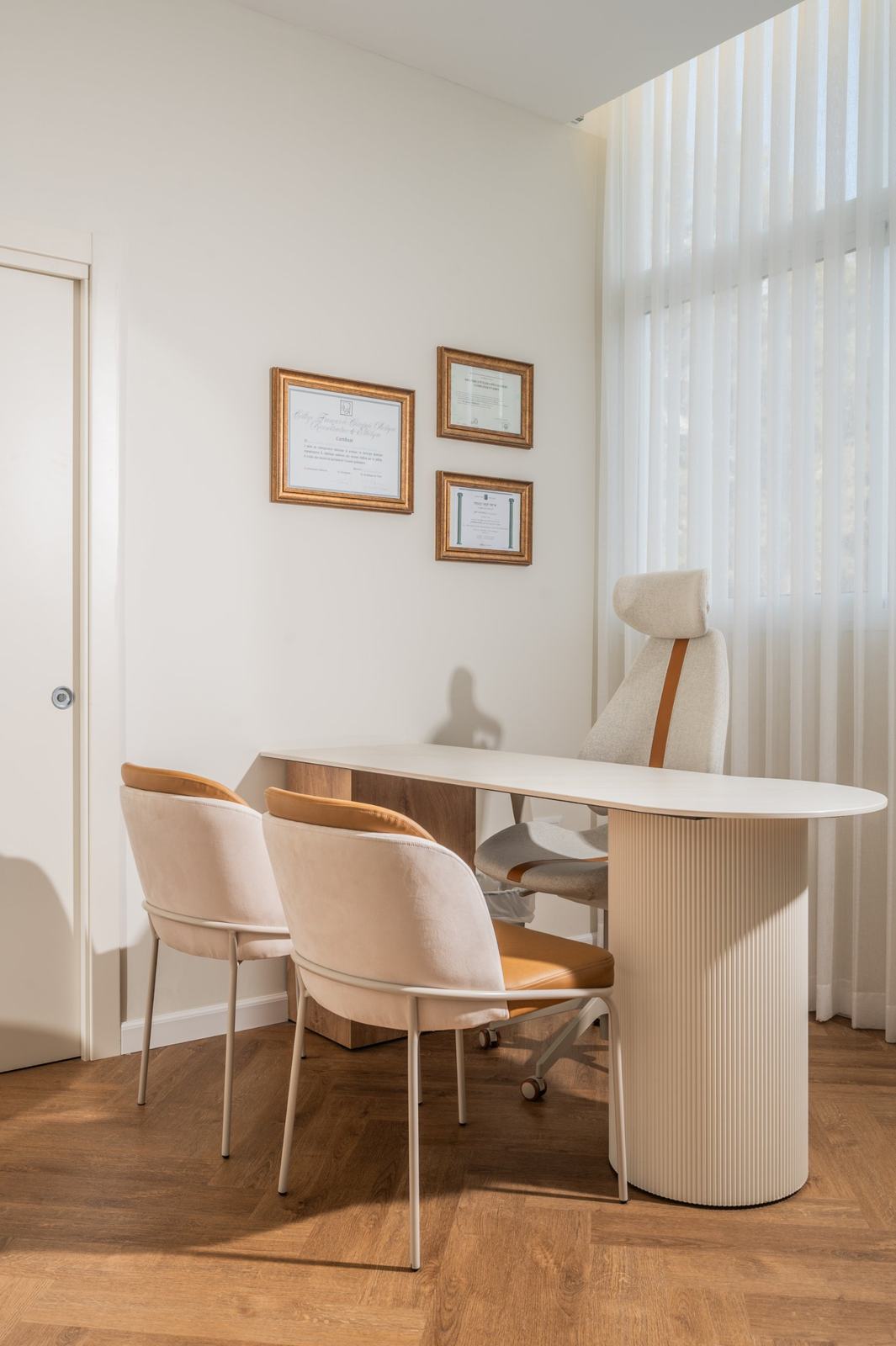 Aesthetic clinic, photographed by Re-Capture