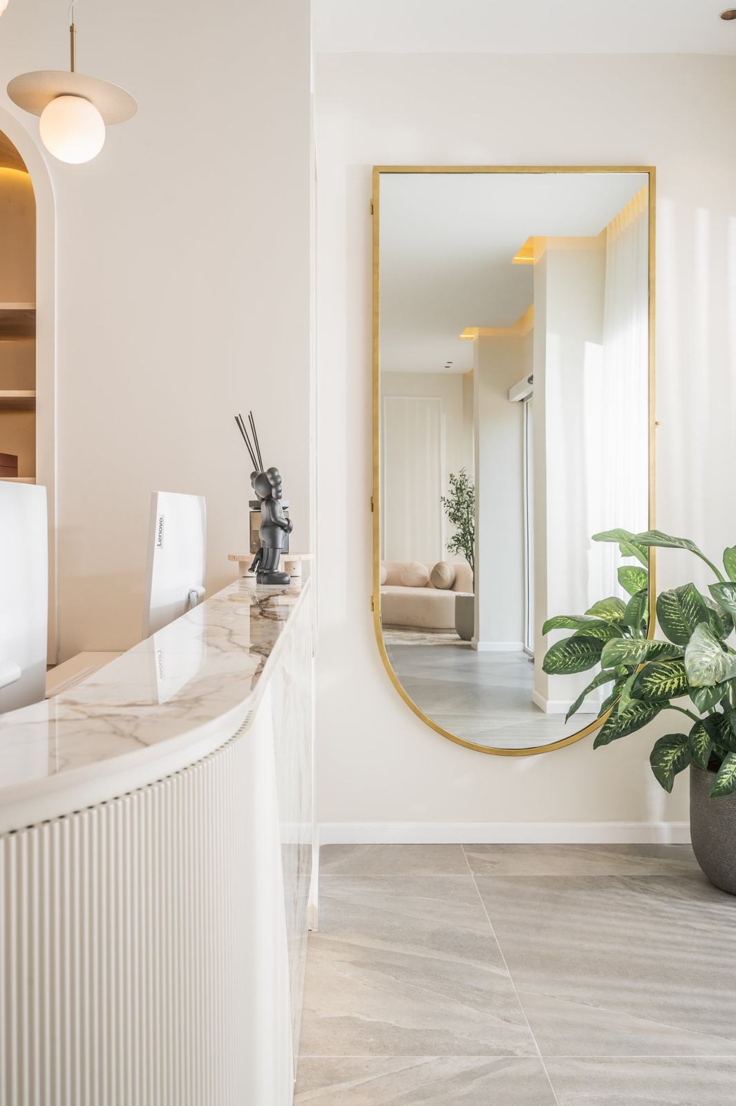 Aesthetic clinic, photographed by Re-Capture