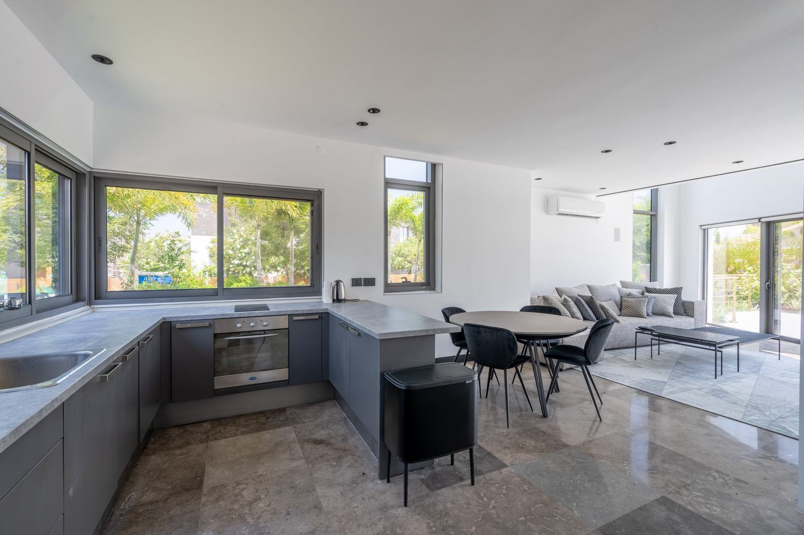 Modern pool house listing, photographed by Re-Capture